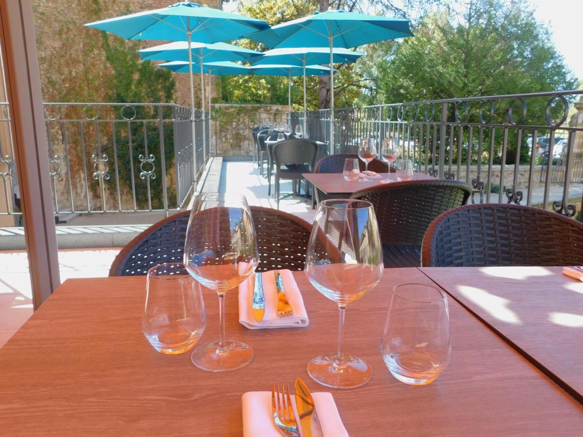 Hotel-Restaurant Des Augustins Saint-Cyprien  Dış mekan fotoğraf