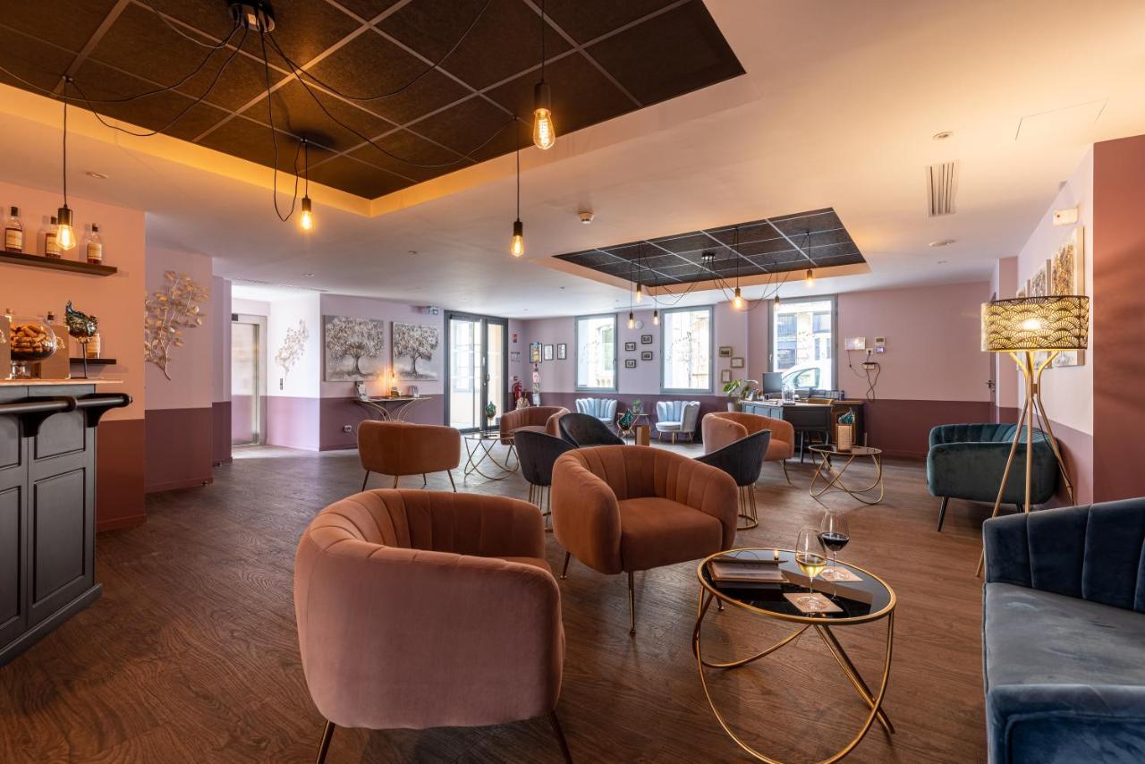 Hotel-Restaurant Des Augustins Saint-Cyprien  Dış mekan fotoğraf